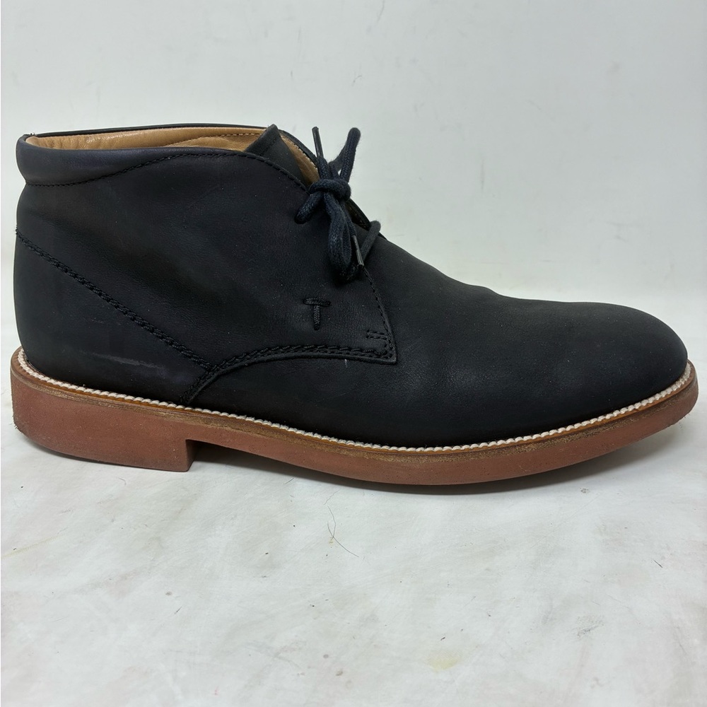 Tod’s Navy Suede Desert Boots